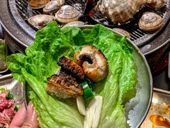 -围炉肉舍•炭烤活鳗•丹东海鲜烤肉(步行街店)