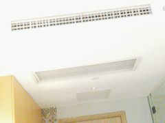 -潮漫酒店(北京通州环球度假区临河里地铁站店)