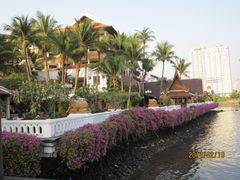 -阿瓦尼河滨曼谷酒店