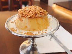 -Café Monson