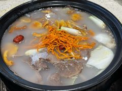 -九寨沟特色牦牛肉汤锅