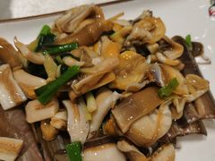 -启东海鲜人家(古美路店)