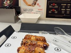 -HOT CRUSH趁热集合·现烤面包(上海环球港店)