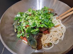 烧椒皮蛋肉沫面-味研所·麵