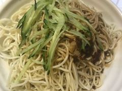 -霄汉牛三鲜湖北砂锅菜(万松园2店)