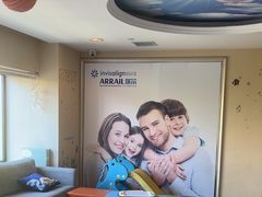 -瑞尔齿科(天津国际大厦诊所)