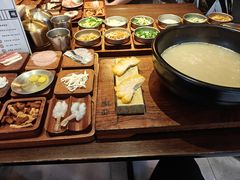 -银米·云南传统过桥米线(双廊黑金冠店)