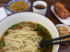 -百年老字号·观振兴蟹黄面·三虾面·苏式面(观前街富仁坊巷店)