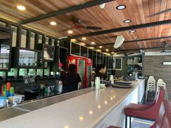 -植物园哈利亚餐厅