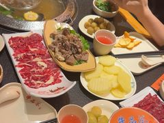 -牛品荟牛肉火锅(新城广场店)