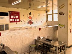 -老广烧烤(骆驼山康馨园店)