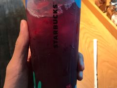 -星巴克(广州动漫星城东区店)