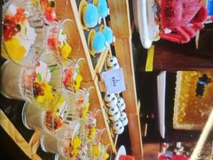 -雍容荟帝王蟹活龙虾展台自助(IFS黑金店)
