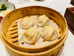 蟹粉小笼包-白天鹅宾馆-宏图府餐厅