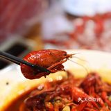 回味甘甜，夏天就是要吃冰镇小龙虾！