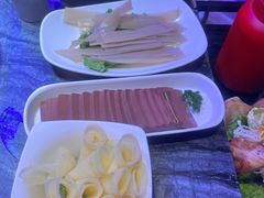 -热火朝天鲜切牛肉火锅(南强街巷店)