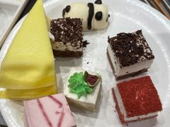 -山焱·炭火自助烤肉(周浦万达店)