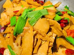 干锅鲜笋-小河盐帮·私家菜·烤鸭(三元桥·霄云路店)