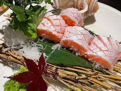 三文鱼腩-山上下日本料理(万象城店)
