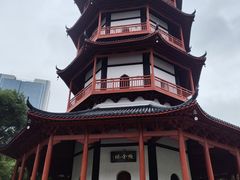 -绳金塔