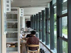 -广州市白云区图书馆