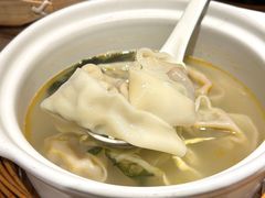 -馋三尺蟹粉小笼(人民广场店)