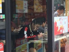 -新航道雅思托福·留学·考研培训(人民广场校区)