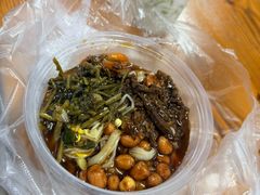 -灵山卢梅燕粉店