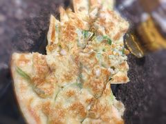 煎海鲜饼-正苑26年海鲜烤肉•牛尾汤汤饭(东港店)