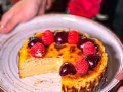 -BROWNSTONE布朗石西班牙餐厅(富城店)