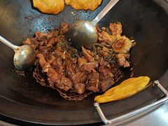 -人民公社铁锅炖·东北菜(卫国道店)