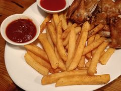 -宝莱纳啤酒花园餐厅PAULANER BRAUHAUS Nanjing(广州路店)