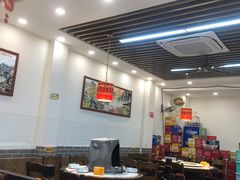 -地锅公社·现炒地锅鸡·地锅鱼·夜宵(罗锦路店)
