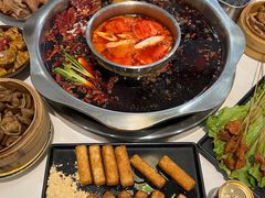 -卤校长老火锅(杨家坪直营店)