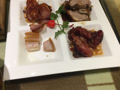 -粤港湾砂锅粥·宵夜(宝龙店)