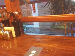 -银米·云南传统过桥米线(双廊黑金冠店)