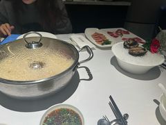 招牌松茸锅-红雀围·海鲜火锅(陆家嘴中心店)