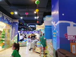 -多奇妙乐园·淘气堡·电玩·抓娃娃(海口吾悦店)