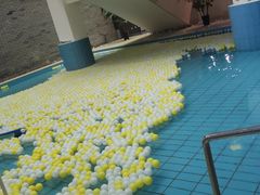 -稻香湖景欢乐岛温泉城堡