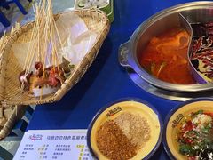 -马路边边火锅串串(观前街店)