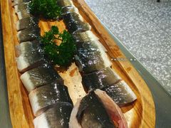 活鳗鱼-本炙炭烤·蒲烧活鳗料理店(金沙洲店)