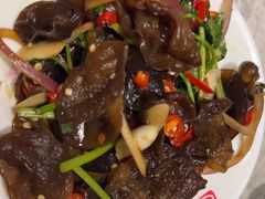 -忘情水鱼头·鲜鱼火锅(滨江中路店)