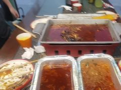 -路边边.炒菜烧烤.音乐餐厅(良乡长虹店)