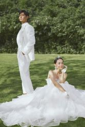 点击看大图 -挪娅婚纱摄影皇家会所
