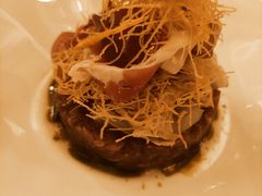 牛肉塔塔配菜-福楼法餐厅FLO