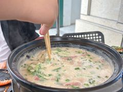 -牛牛和牛海鲜粥底火锅(长虹国际城店)