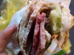 -Bánh Mì Huynh Hoa