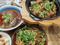 -冯烫烫跷脚牛肉·川菜小馆(武胜西街店)