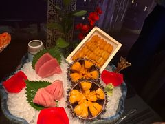 -蟹犇前•帝王蟹雪蟹(陆家嘴店)