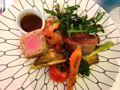 -深圳富苑皇冠假日套房酒店